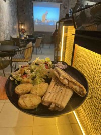 پنینی مرغ و قارچ 