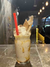 شیک نسکافه milk shake nescafe
